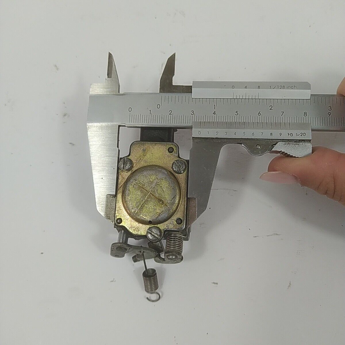 Parti di ricambio CARBURATORE HE6A450 per motosega ALPINA CASTOR CP 700 usato