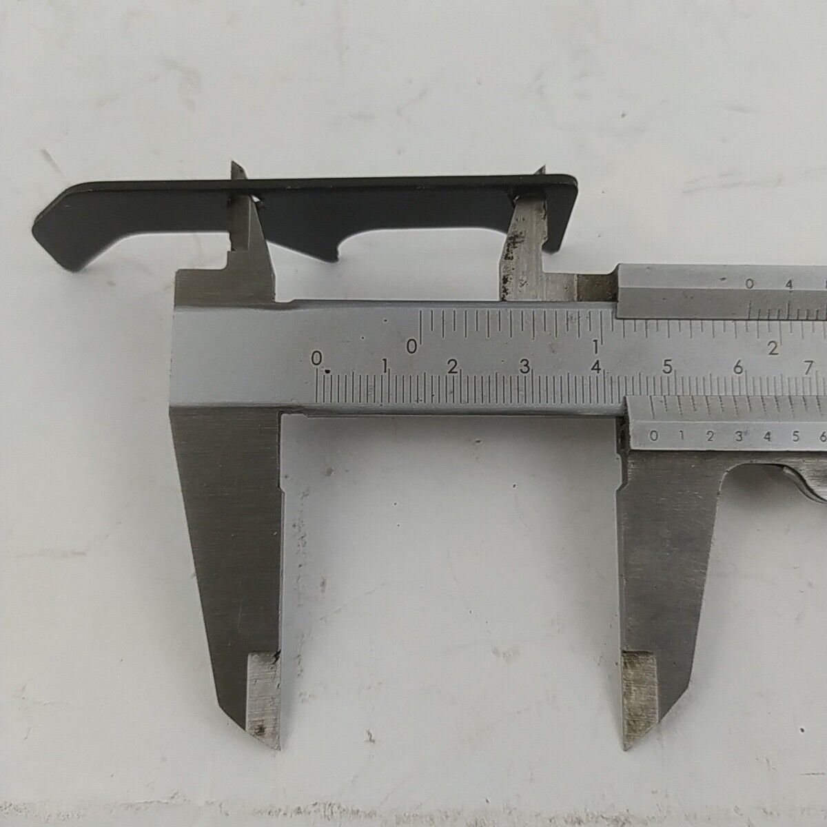 MOTOSEGA CASTOR CP 361 ricambio ARTIGLIO ARPIONE barra catena taglio Usato