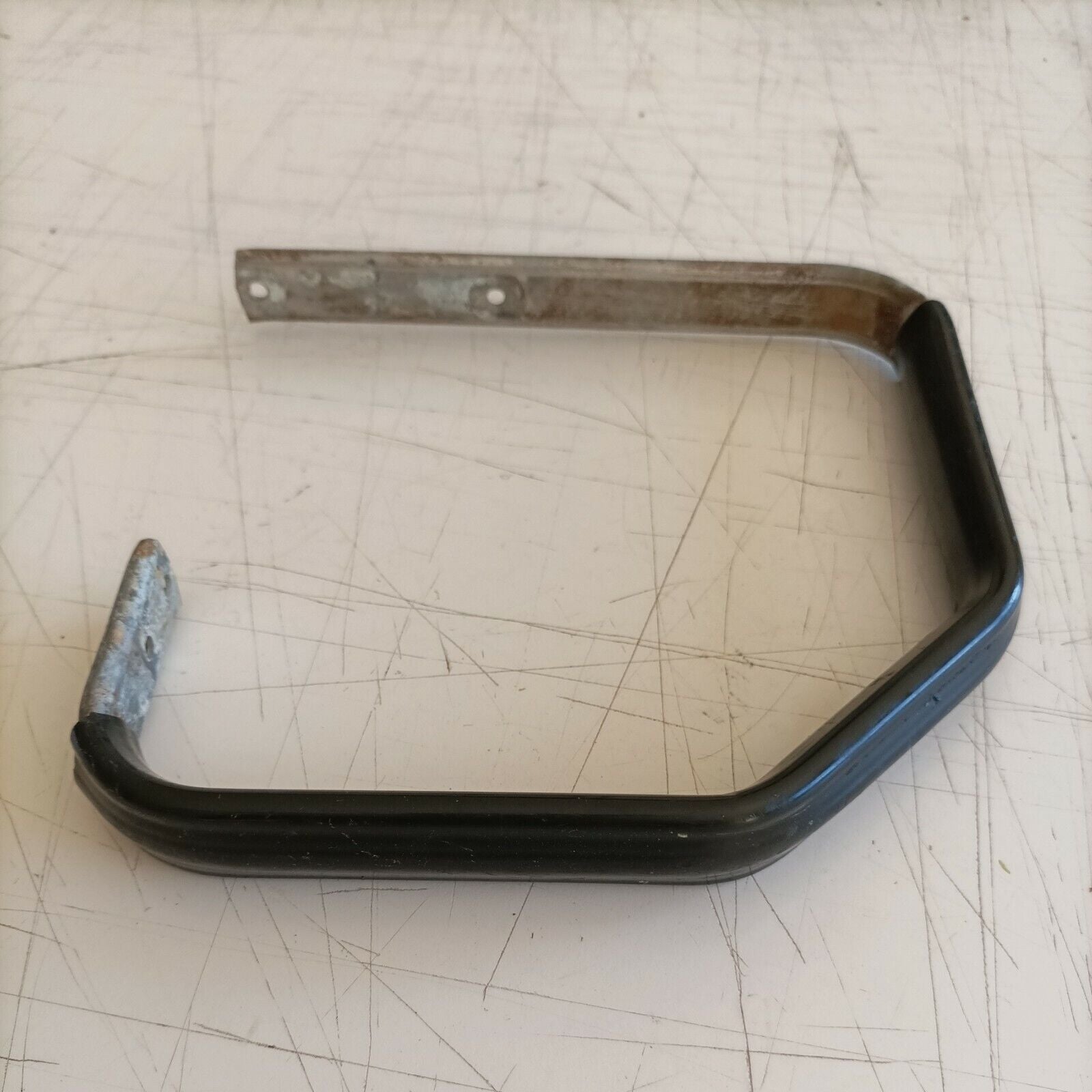 manico IMPUGNATURA SUPERIORE PER MOTOSEGA PIONEER EASY ARC START P20 usato