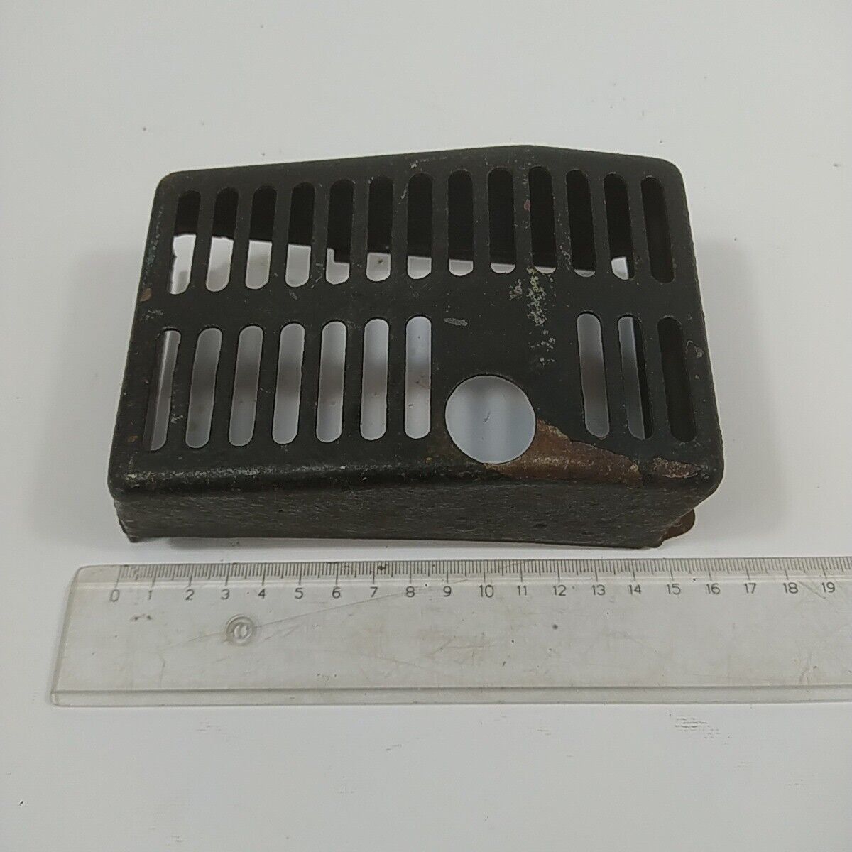 Ricambi usati per decespugliatore MCCULLOCH BP 38 AV COPERCHIO COPRI MARMITTA