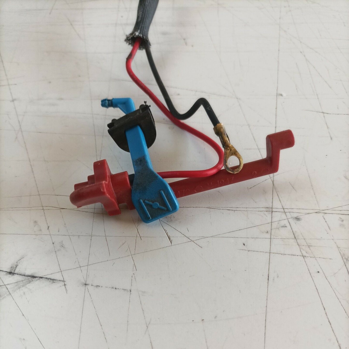 LEVA ARIA E tasto ON/OFF PER MOTOSEGA PARTNER FORMULA 60 PARTNER POULAN usato