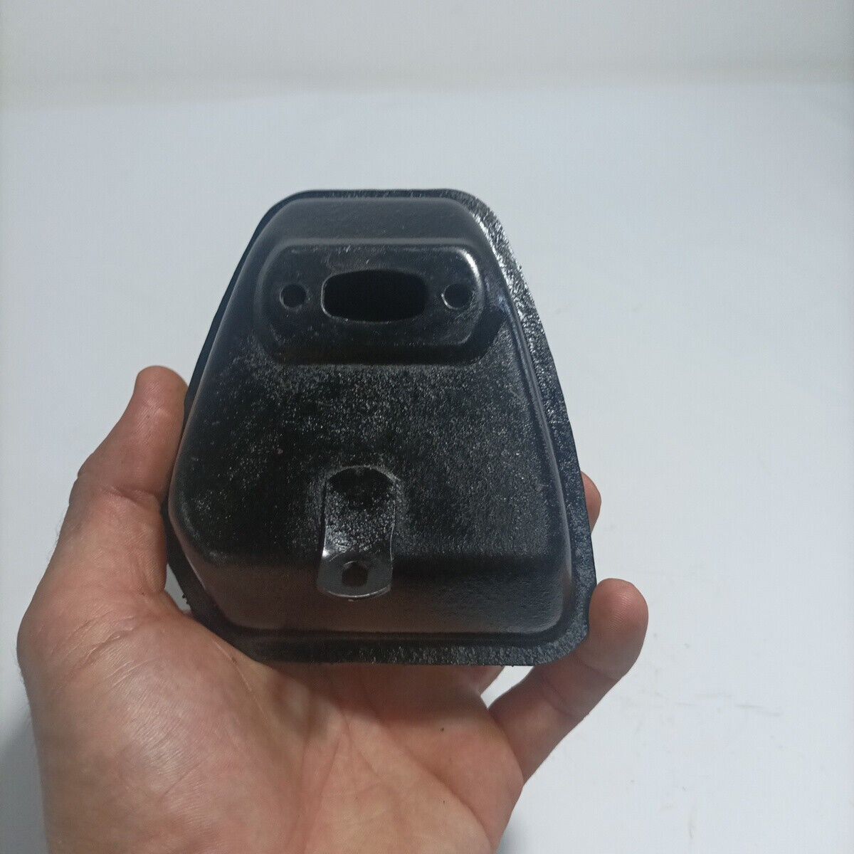 MARMITTA SILENZIATORE per decespugliatore EMAK EFCO 8260 Oleomac ricambio usato