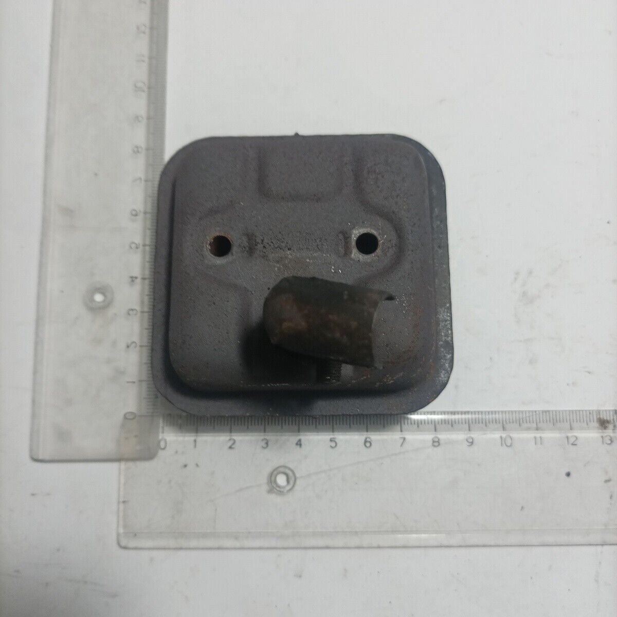 Ricambio usato per DECESPUGLIATORE EFCO oleomac KING 26  SILENZIATORE MARMITTA