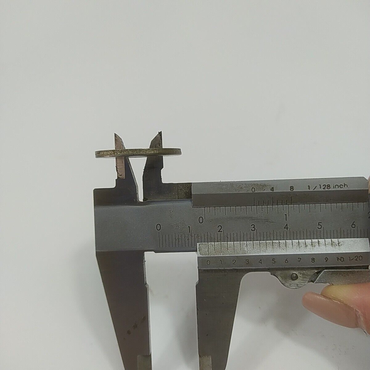 ricambi DADO BULLONE CAMPANA FRIZIONE per motosega castor ALPINA PROF 70 usati