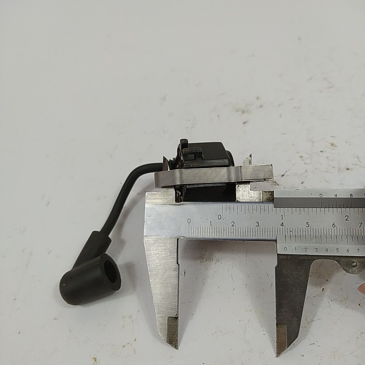 BOBINA di ACCENSIONE PER MOTOSEGA sthil e STIHL ms 170 180 018 017 ricambi usati