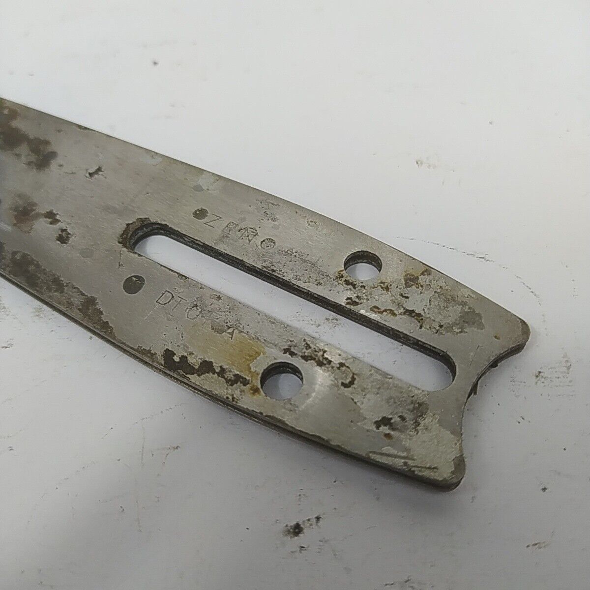 Ricambio per MOTOSEGA ZENOAH G 2000 t BARRA LAMA CATENA ORIGINALE usato