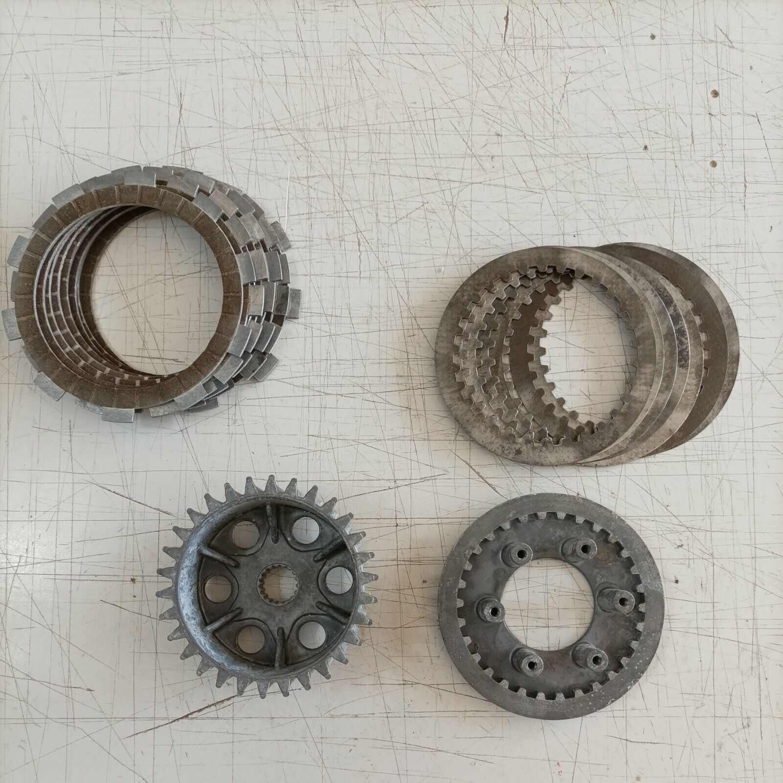 MOZZO FRIZIONE E PIASTRA PER KRAMER 500 LR 410 ANNO 1979 ROTAX ricambi usati