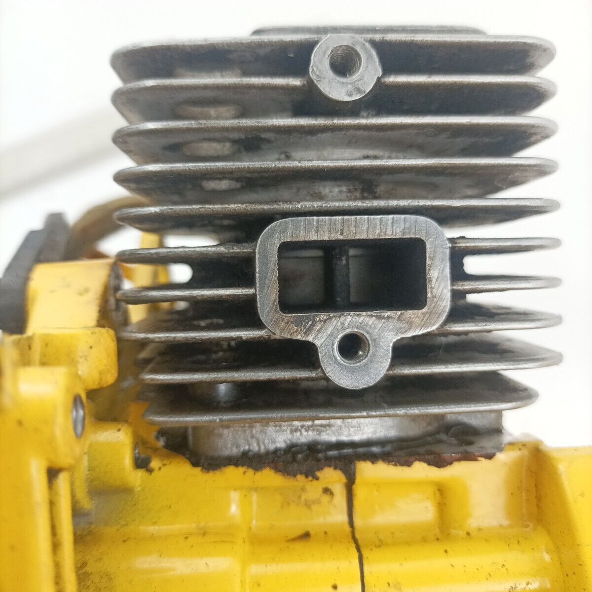 Ricambio MOTORE completo di CILINDRO ALBERO CARTER per  MCCULLOCH PM 370 usato