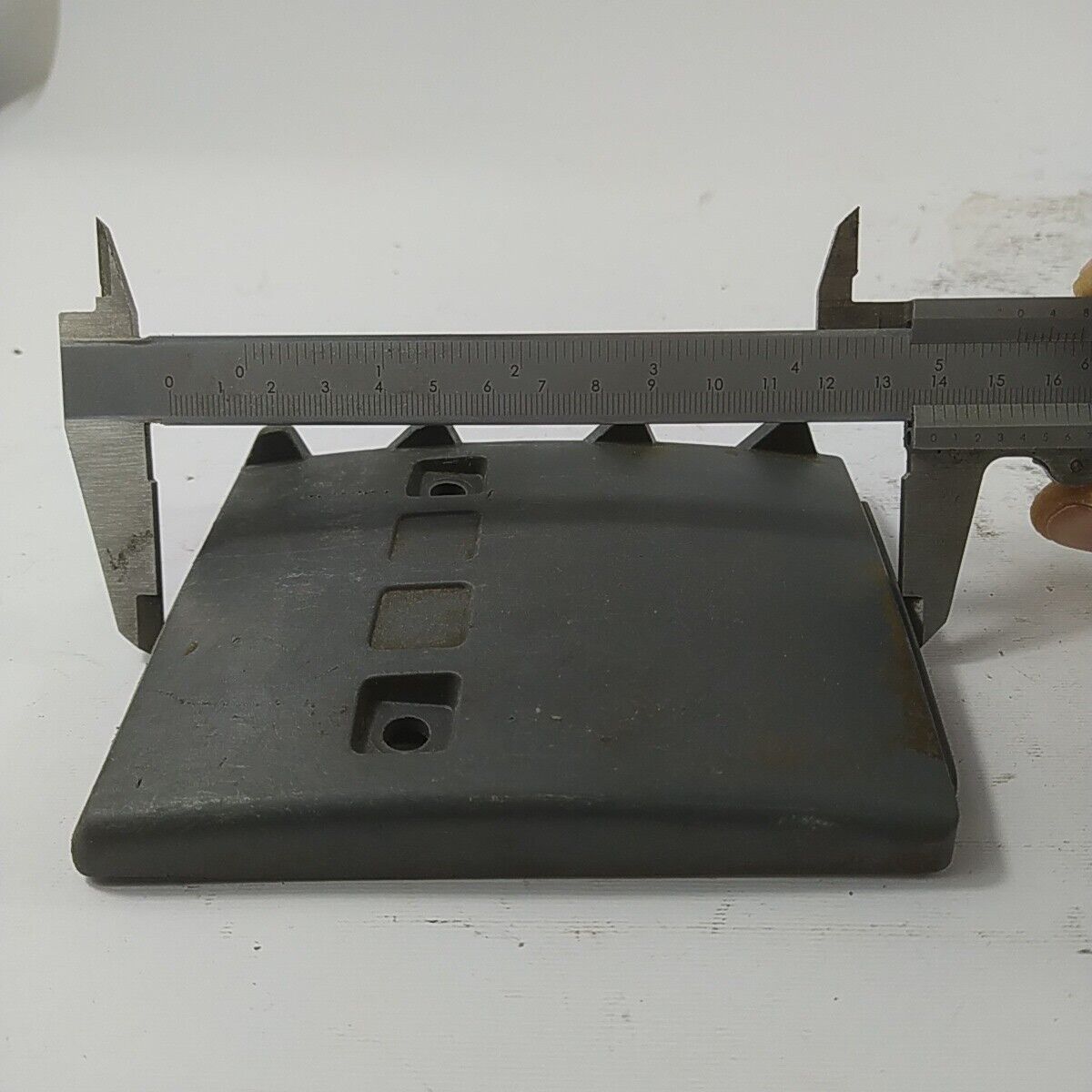 Ricambi MOTOSEGA EFCO BLITZ 35 OLEOMAC usati COPERCHIO CARBURATORE COPRI FILTRO