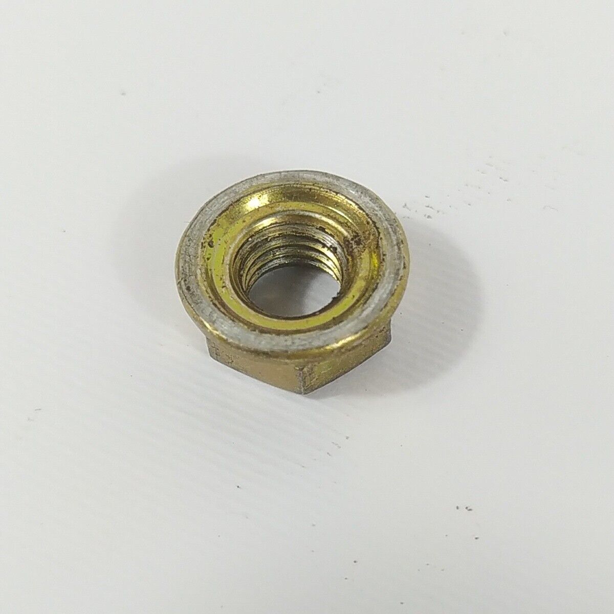 Ricambio usato FERMO E DADO VOLANO decespugliatore Mcculloch ELITE 4200