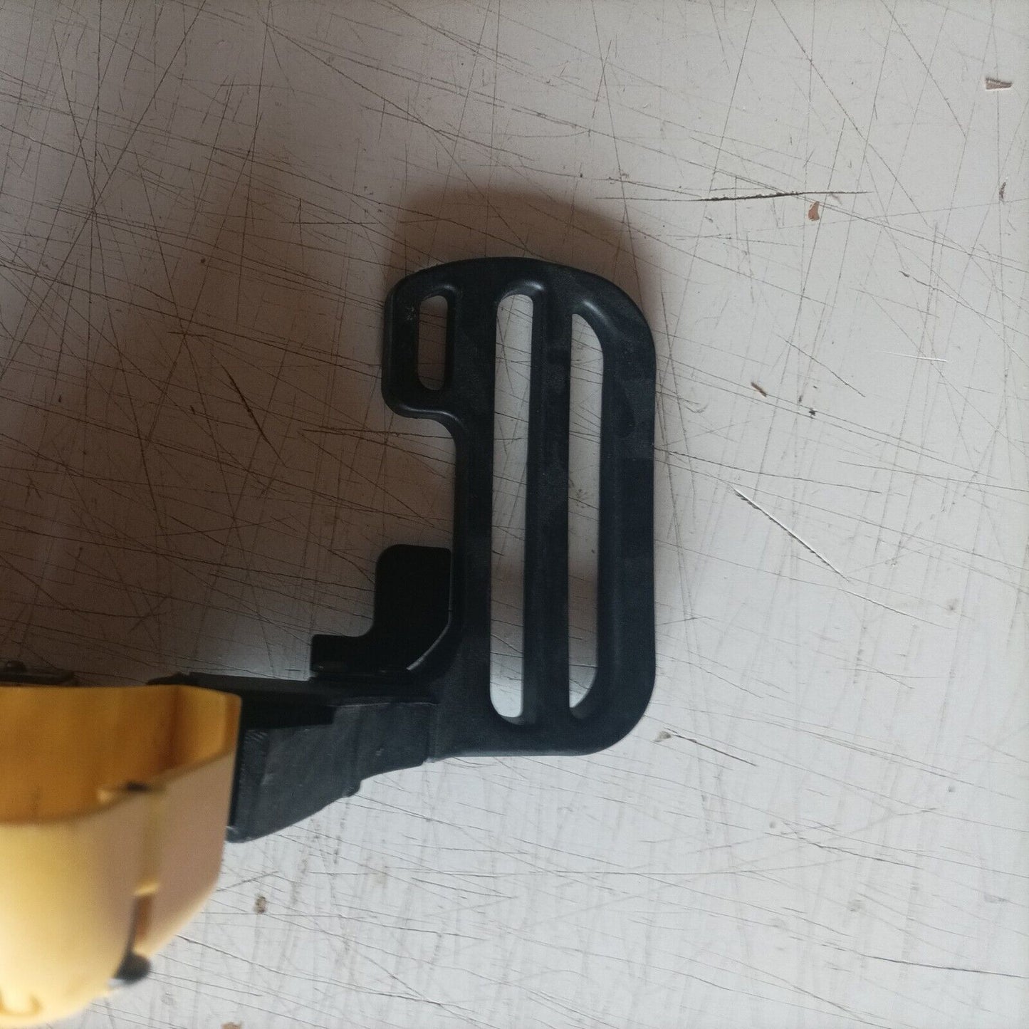 coperchio protezione FRENO CATENA PER MOTOSEGA KENDO CHAIN SAW 38 Cc usato