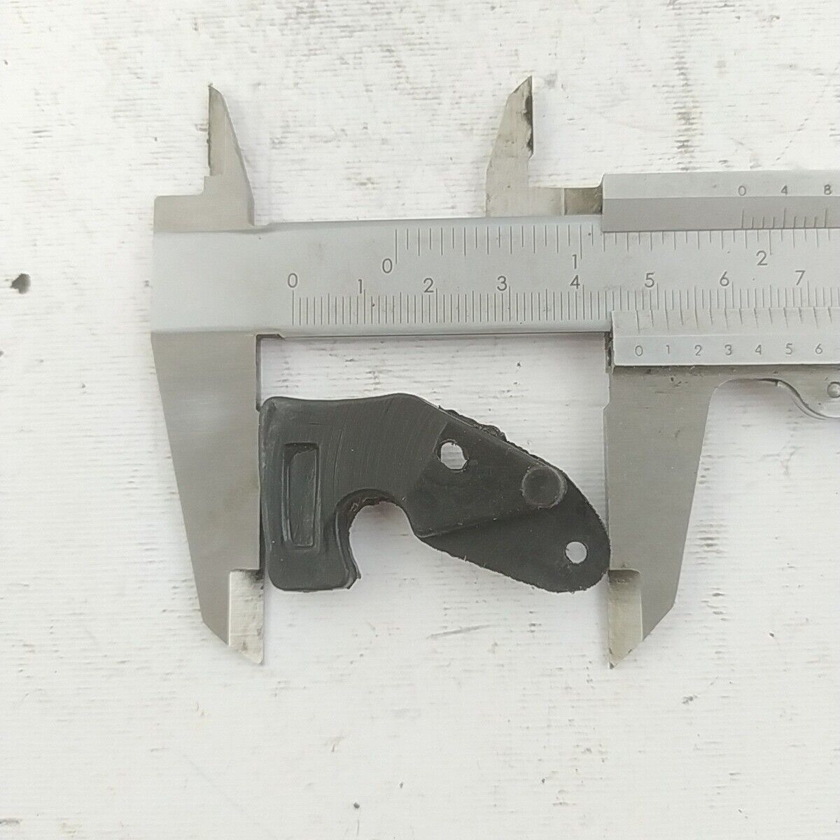 ricambi COMANDO ACCELERAZIONE TASTO GAS Per motosega castor ALPINA PROF 70 usati