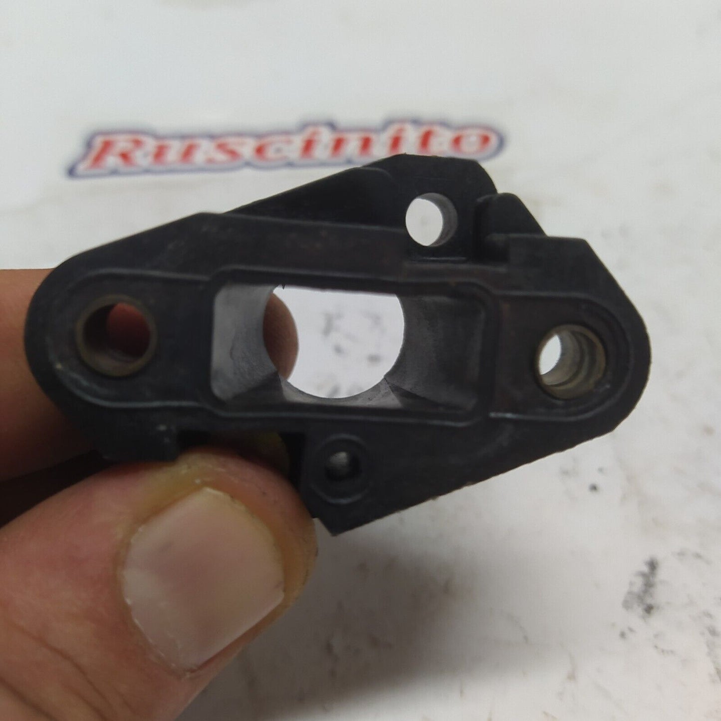 RACCORDO COLLETTORE flangia CARBURATORE Usato per decespugliatore ZENOAH