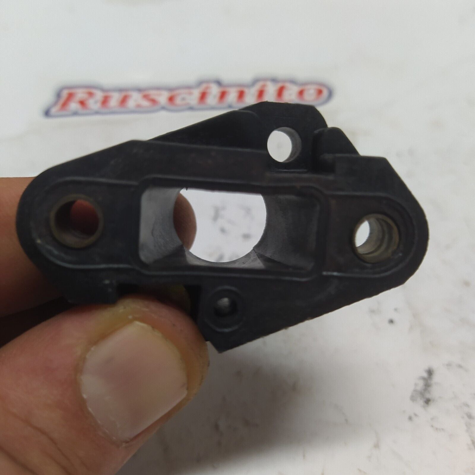 RACCORDO COLLETTORE flangia CARBURATORE Usato per decespugliatore ZENOAH