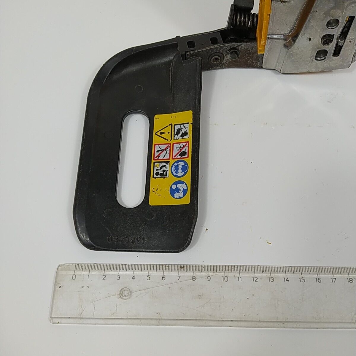 freno CATENA COPERCHIO FRIZIONE PER MOTOSEGA CASTOR ALPINA 45 41 ricambi usati