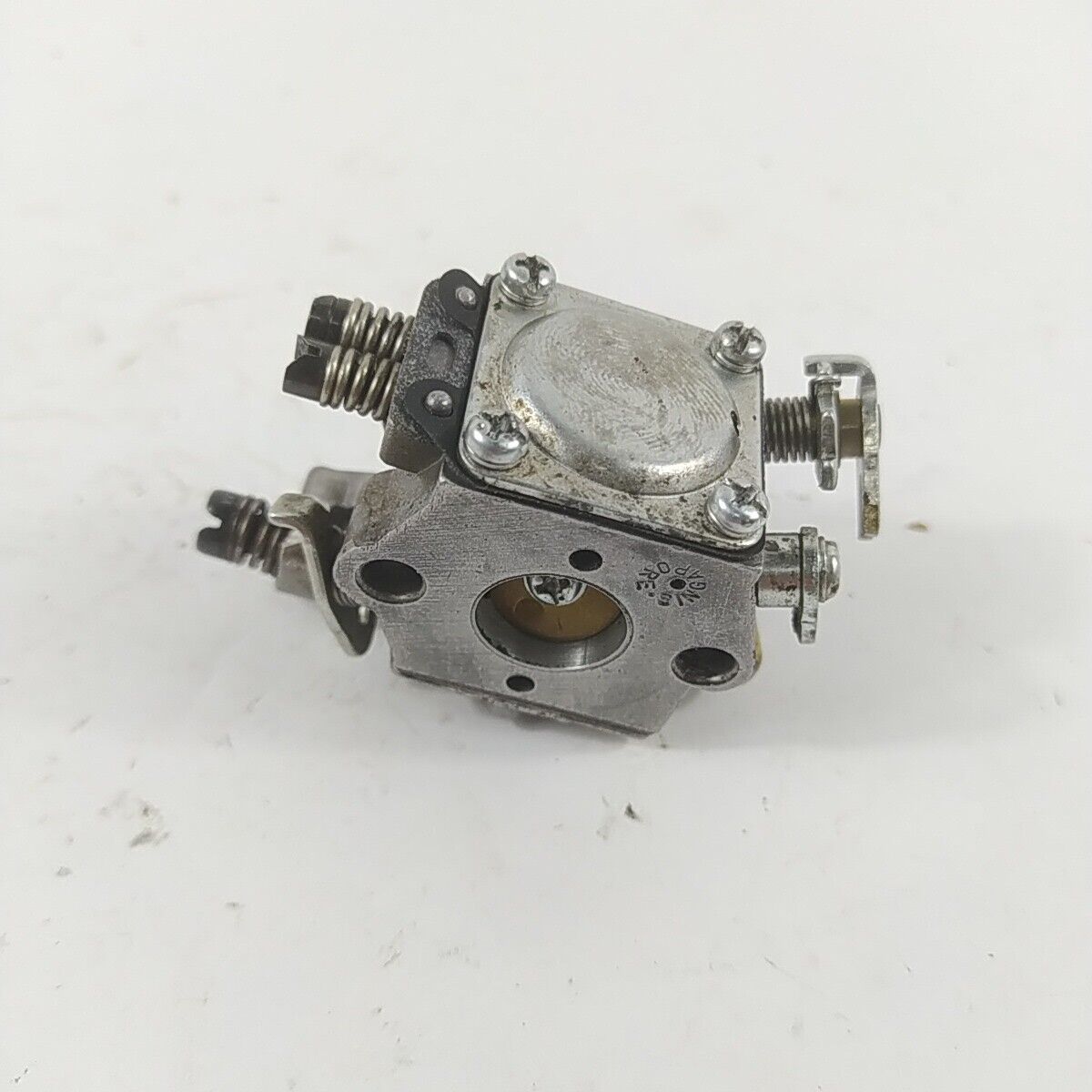 Ricambi per DECESPUGLIATORE HUSQVARNA 39 R usati CARBURATORE WALBRO WT 235