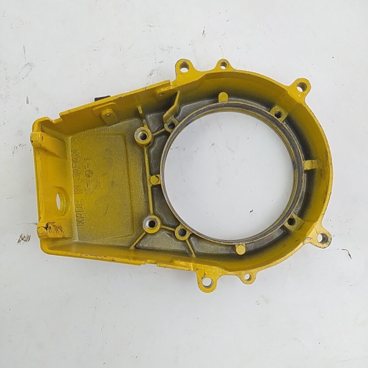 ricambio COPERCHIO VOLANO di accensione usato per decespugliatore KAWASAKI TD 33