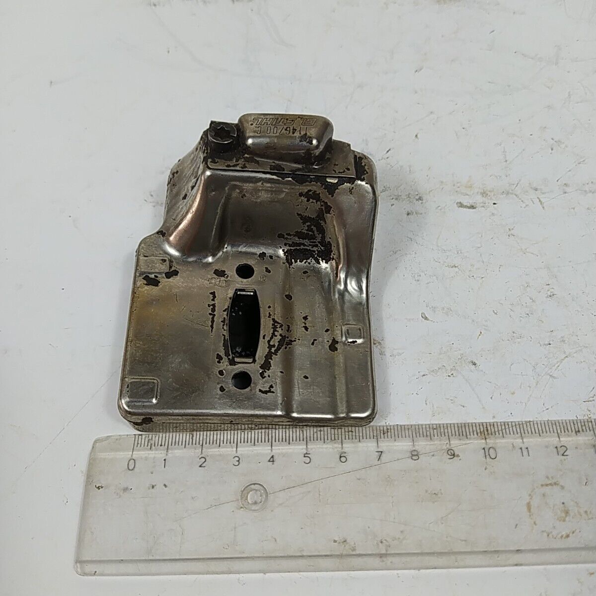 MARMITTA TERMINALE DI SCARICO PER MOTOSEGA STIHL MS 150  ricambi originali usati