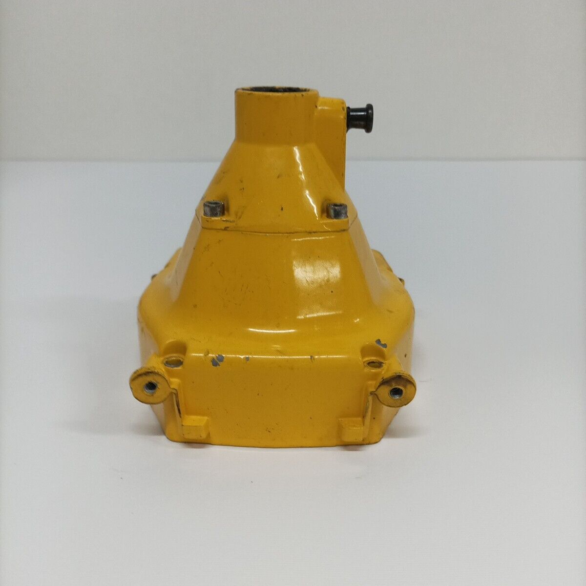 Ricambio supporto CAMPANA FRIZIONE usato decespugliatore EMAK DYNAMAC DB 40 L