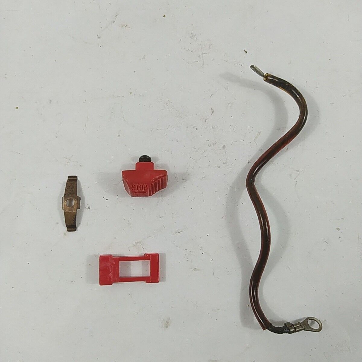 Ricambi INTERRUTTORE ON/OFF  PER MOTOSEGA MCCULLOCH PRO MAC 700 usati