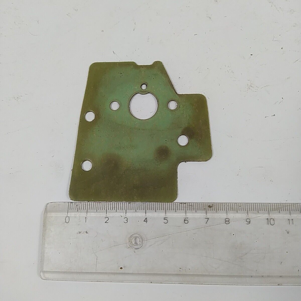 Ricambio FLANGIA RACCORDO CARBURATORE per motosega ALPINA A45 Castor CP 45 usato