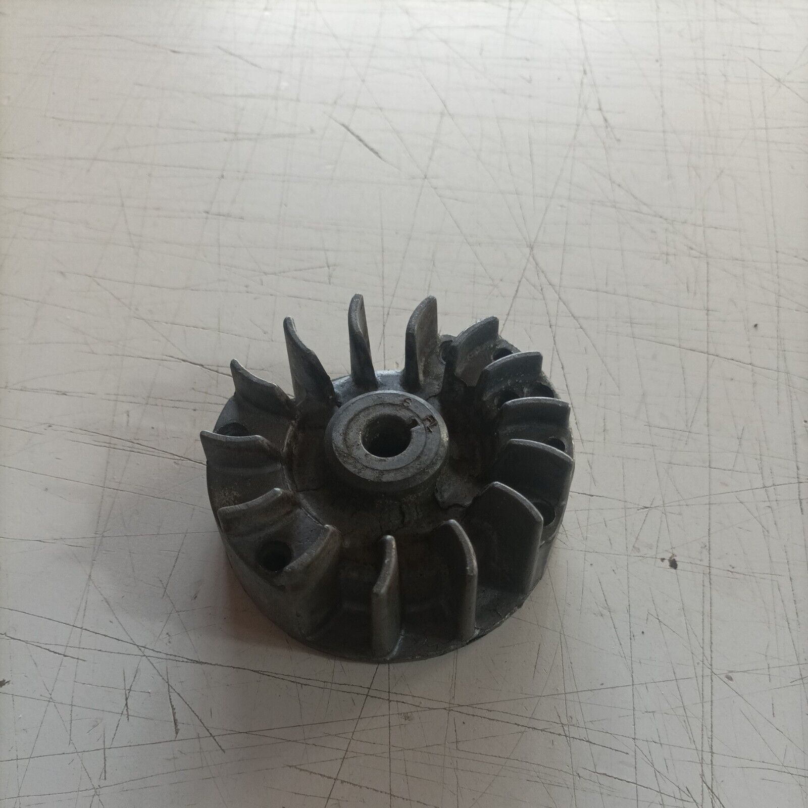 ricambi VOLANO MAGNETICO usato PER DECESPUGLIATORE MCCULLOCH WINDSOR PROMAC 2000