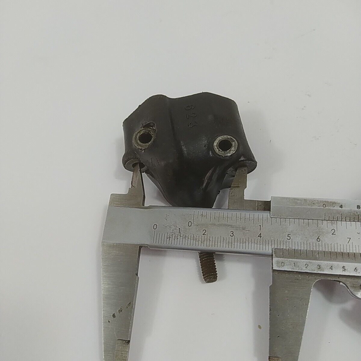 ricambi FLANGIA COLLETTORE CARBURATORE per motosega castor ALPINA PROF 70 usati