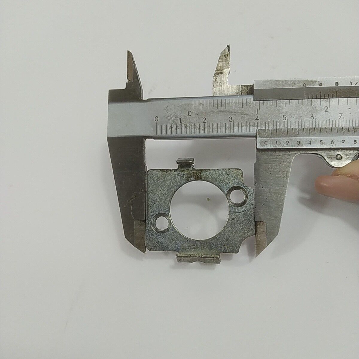 ricambi FLANGIA COLLETTORE CARBURATORE per motosega castor ALPINA PROF 70 usati