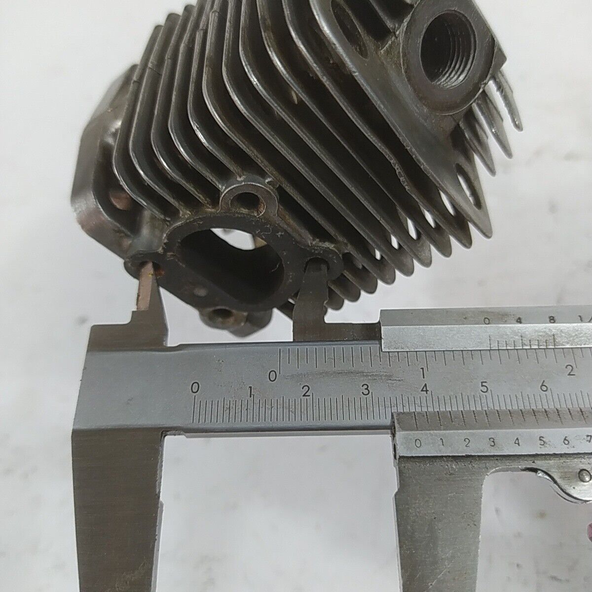 Ricambio DECESPUGLIATORE kawasaki kt 17 kit CILINDRO E PISTONE DIAMETRO 36 usato