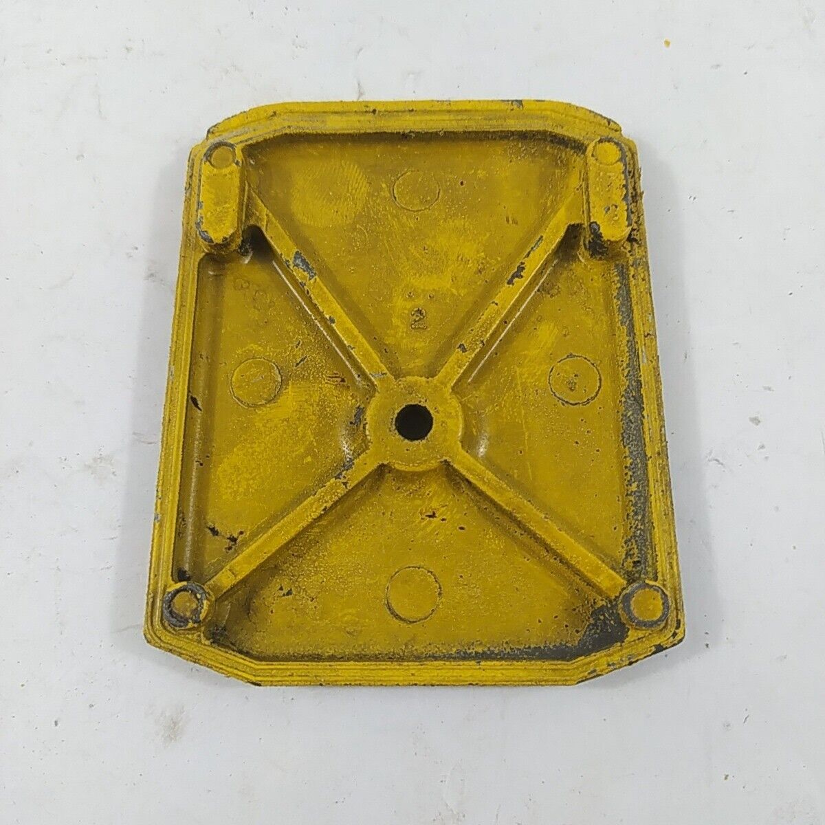 Ricambi COPERCHIO SERBATOIO OLIO PER MOTOSEGA MCCULLOCH PRO MAC 555 usati