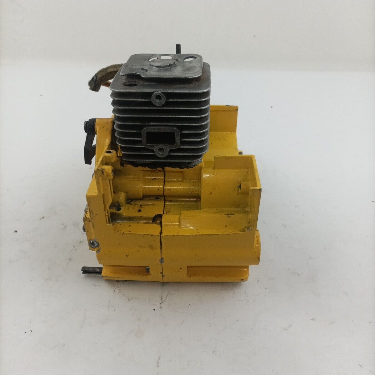 Ricambio MOTORE completo di CILINDRO ALBERO CARTER per  MCCULLOCH PM 370 usato