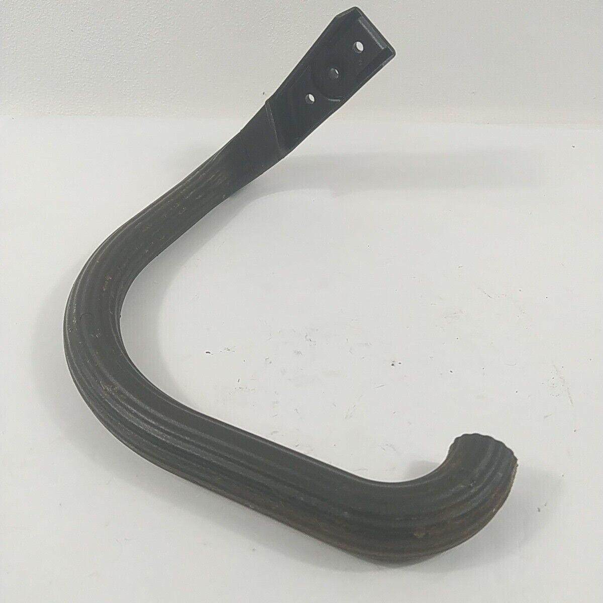 Ricambio MANIGLIA MANICO IMPUGNATURA SUPERIORE PER MOTOSEGA POULAN usato