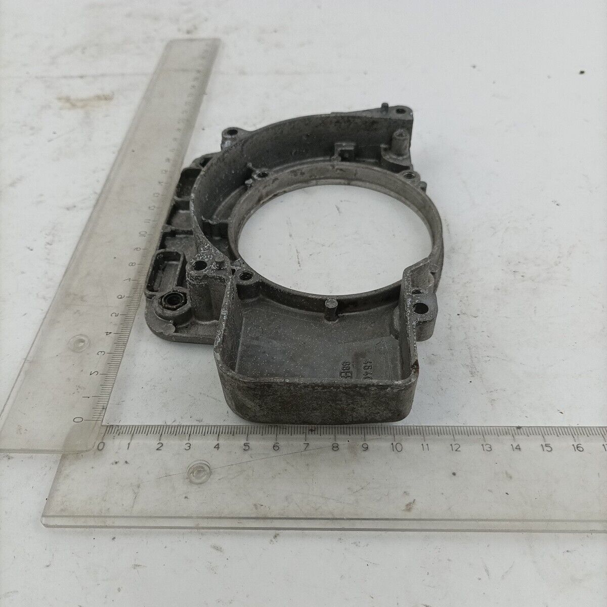Ricambi DECESPUGLIATORE ALPINA star 41 F Coperchio SUPPORTO Carter VOLANO  usato