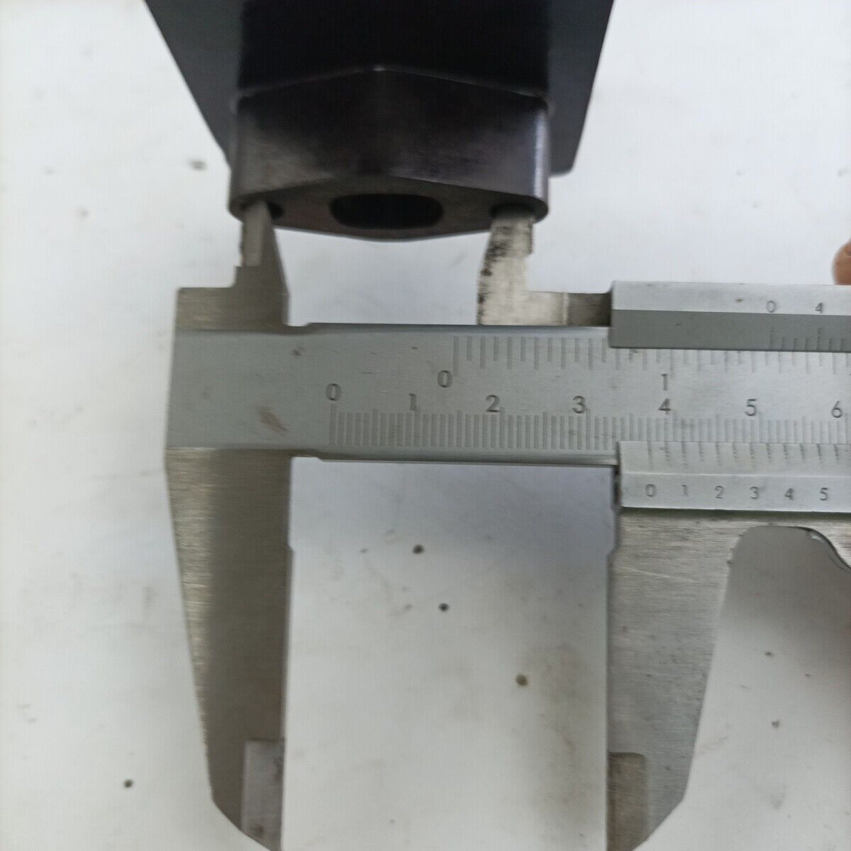 ricambio FLANGIA COLLETTORE CARBURATORE usato per decespugliatore KAWASAKI TD 33