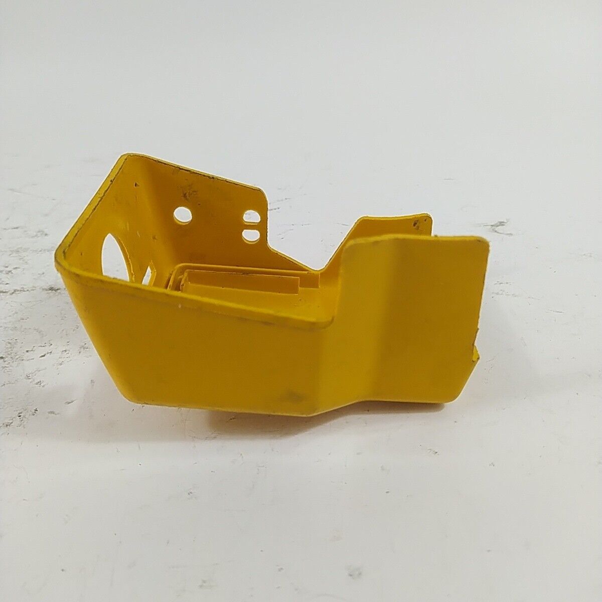 Ricambio DECESPUGLIATORE ALPINA STAR 41 COPERCHIO FILTRO DELL' ARIA usato