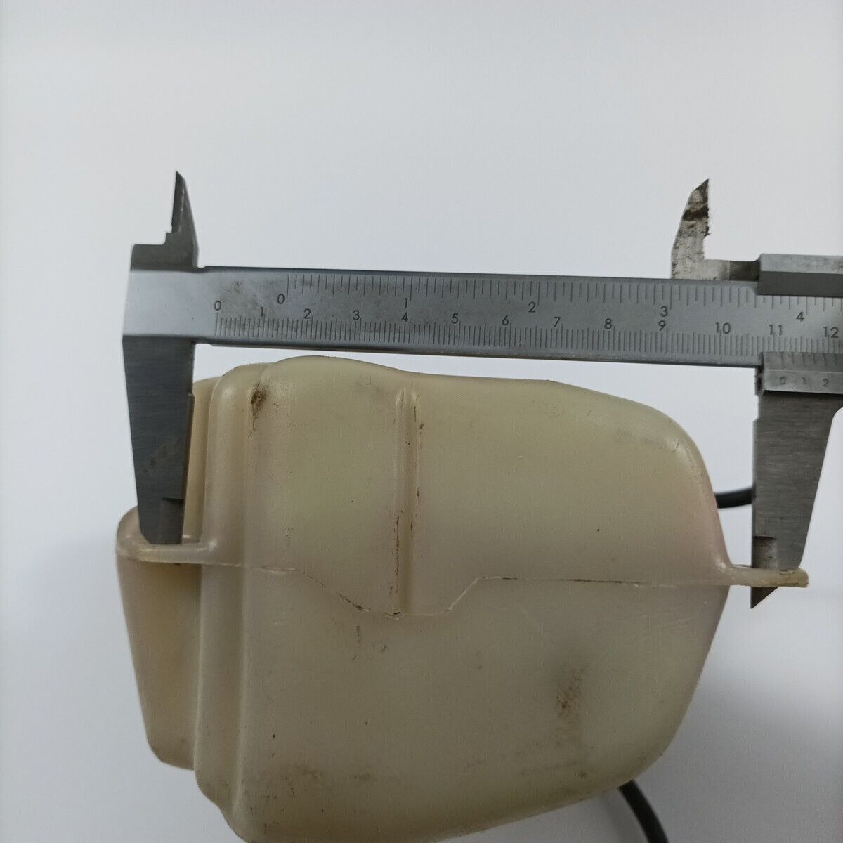 Ricambio usato SERBATOIO CARBURANTE BENZINA per decespugliatore STIHL FS 44