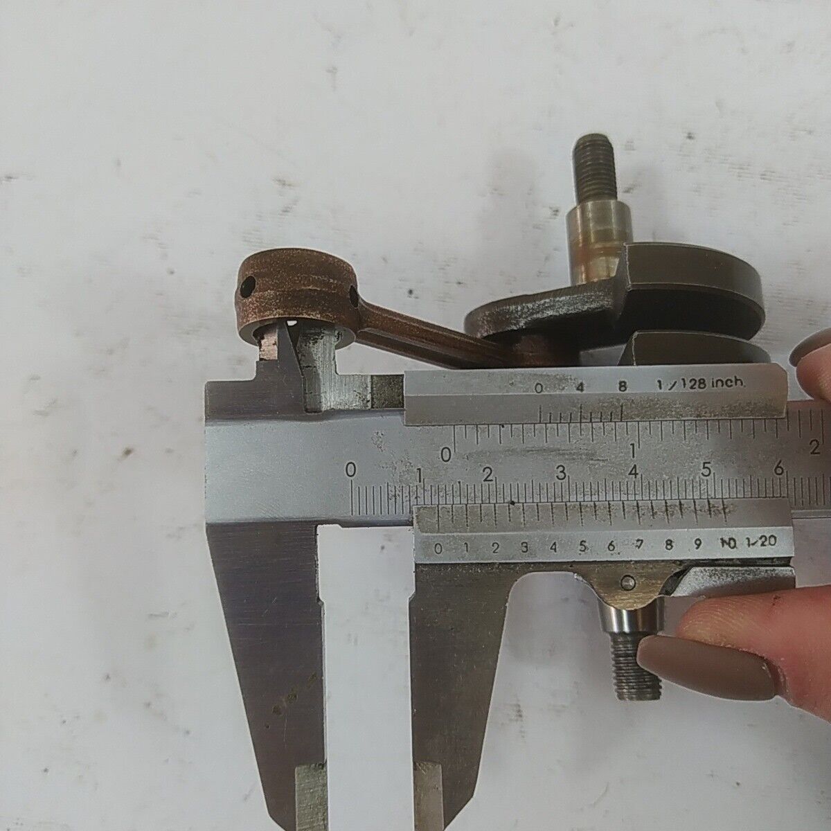 ricambio ALBERO MOTORE originale usato per decespugliatore KAWASAKI TD 33