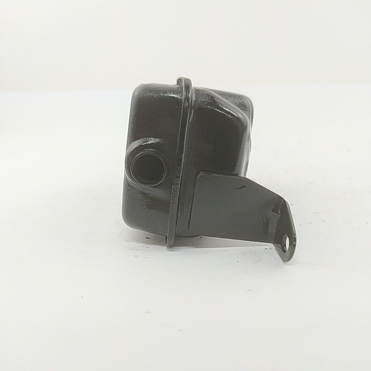 Ricambi MARMITTA TERMINALE DI SCARICO usati decespugliatore Komatsu ZENOAH G5K