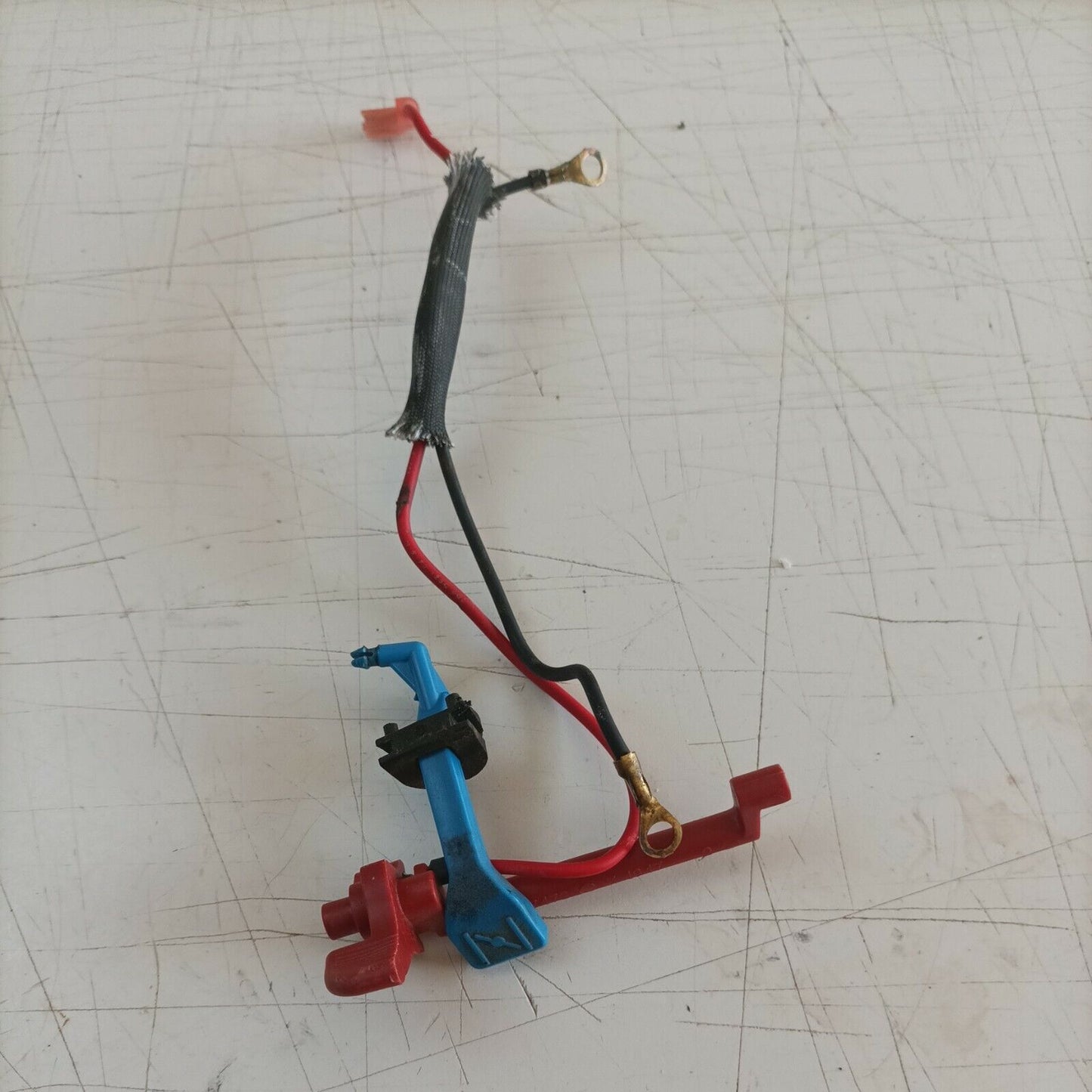 LEVA ARIA E tasto ON/OFF PER MOTOSEGA PARTNER FORMULA 60 PARTNER POULAN usato