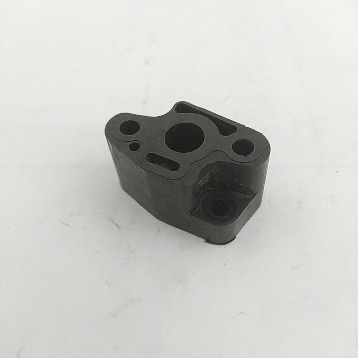 Ricambio FLANGIA COLLETTORE carburatore usato per decespugliatore MARUYAMA E 42