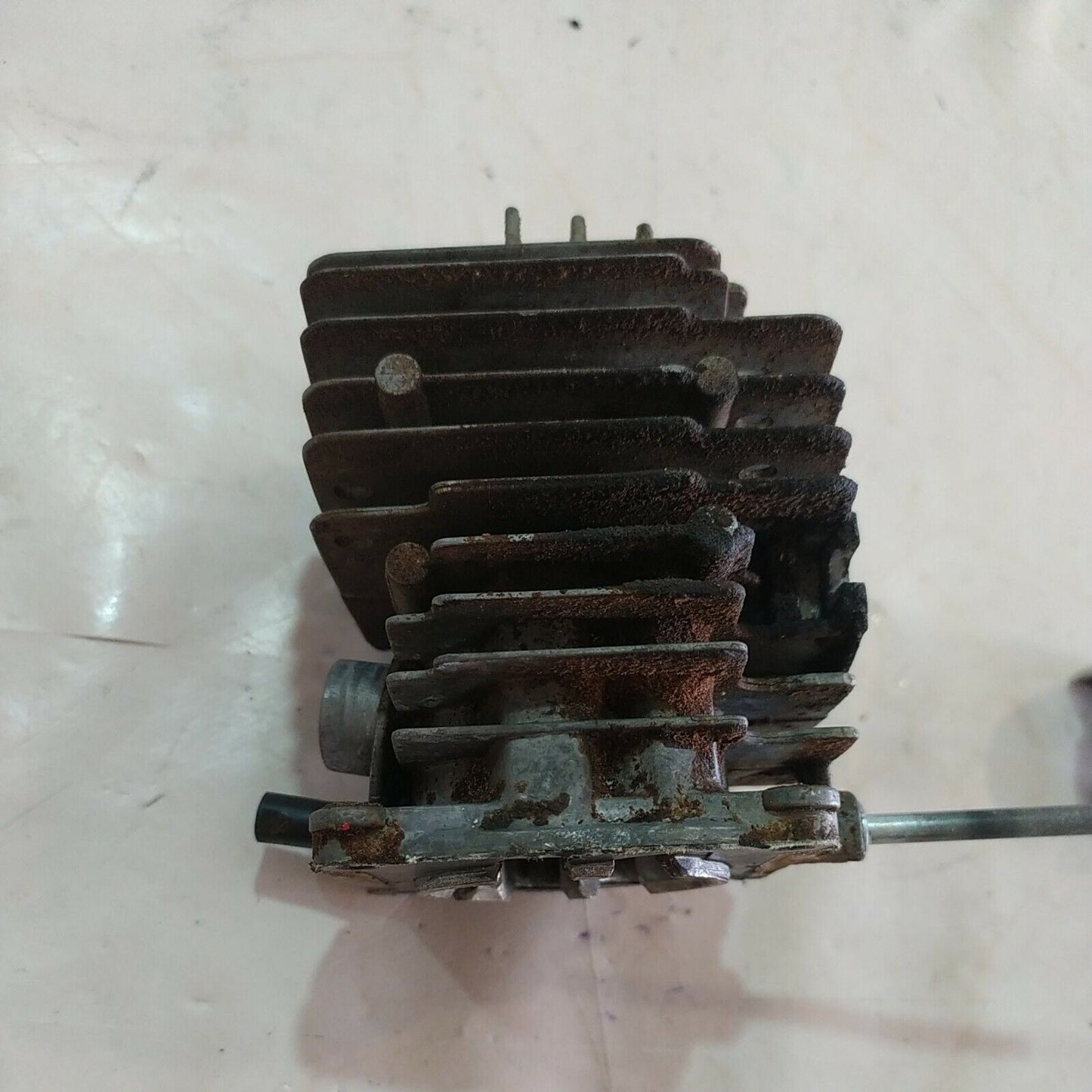 CILINDRO E PISTONE gruppo termico COMPLETO PER MOTOSEGA SOLO 646 ricambi usati