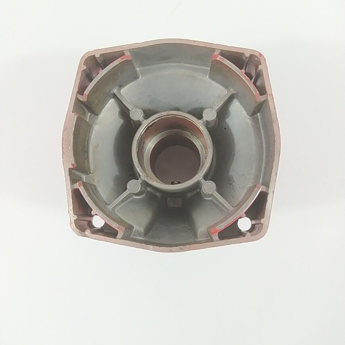 Ricambio usato CUFFIA SUPPORTO CAMPANA frizione decespugliatore MITSUBISHI T200