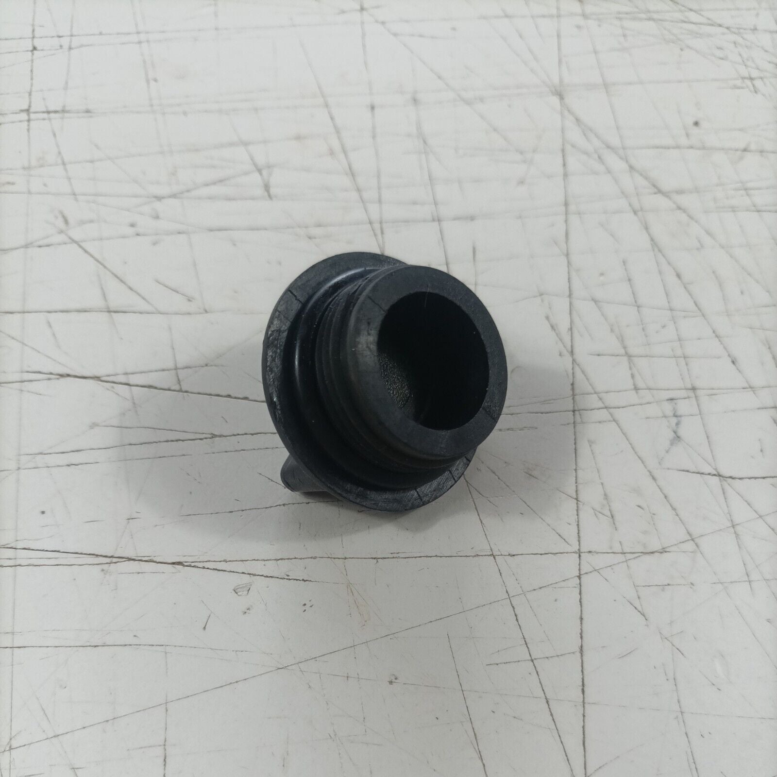 MOTOSEGA OLEOMAC OM 251 TAPPO serbatoio CARBURANTE MISCELA ricambi usati