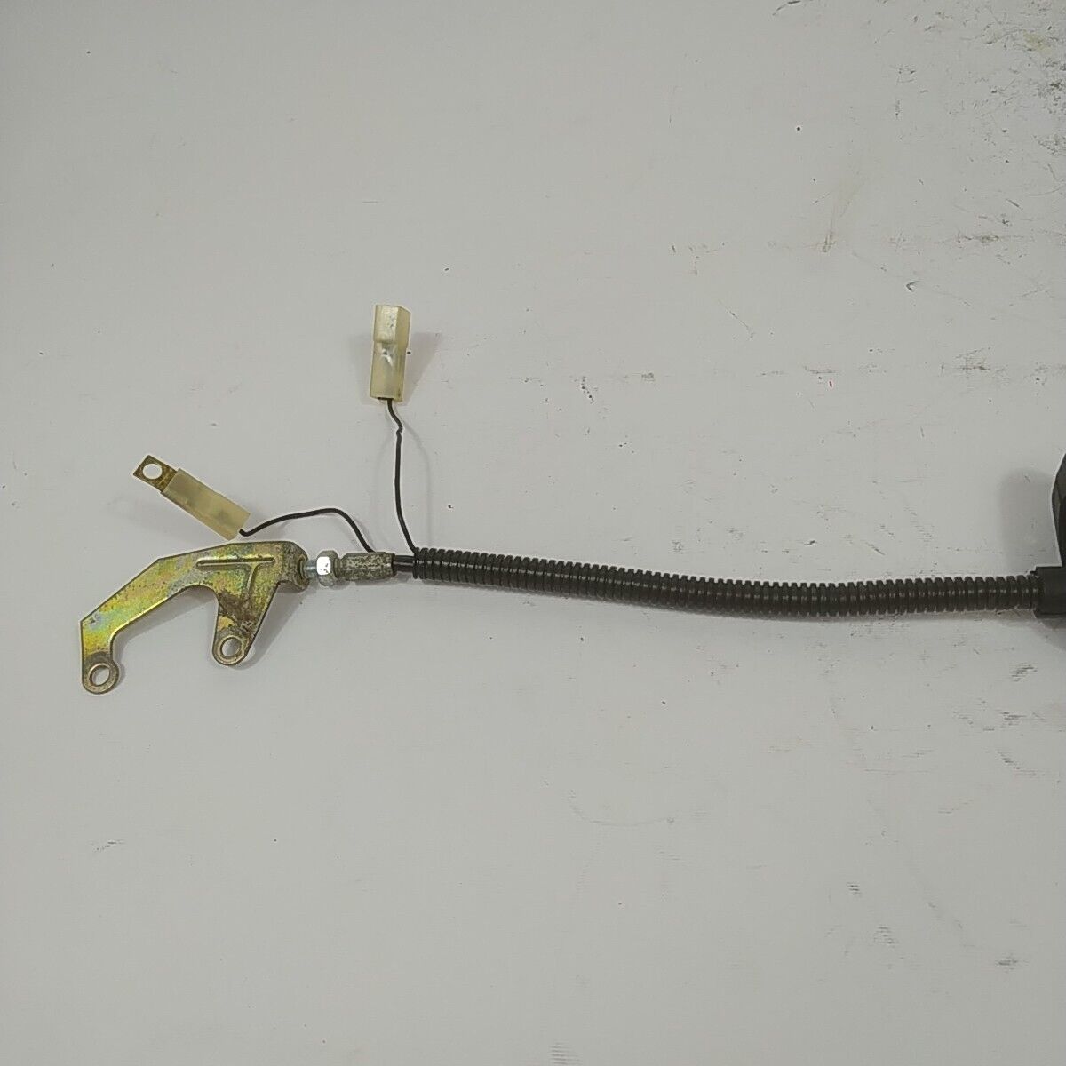 ricambio maniglia ACCELERATORE usato PER DECESPUGLIATORE MCCULLOCH PRO 3000