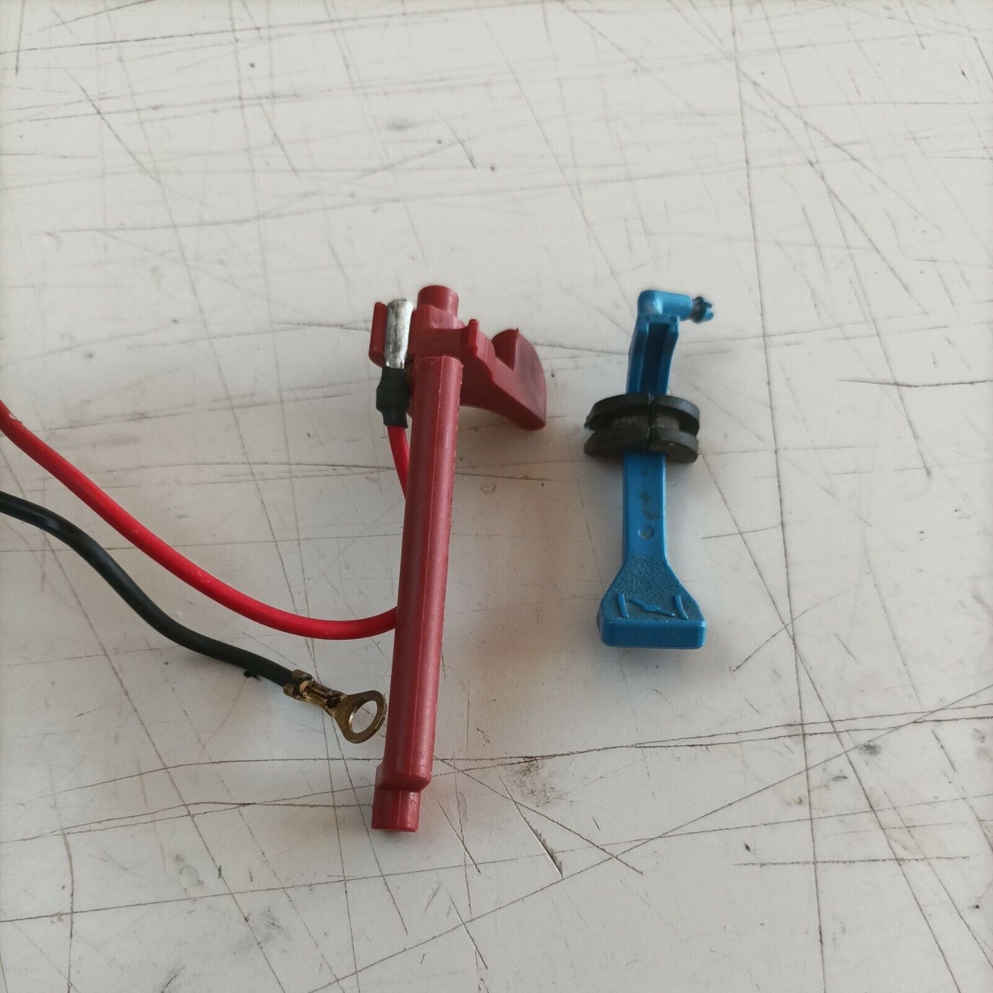 LEVA ARIA E tasto ON/OFF PER MOTOSEGA PARTNER FORMULA 60 PARTNER POULAN usato