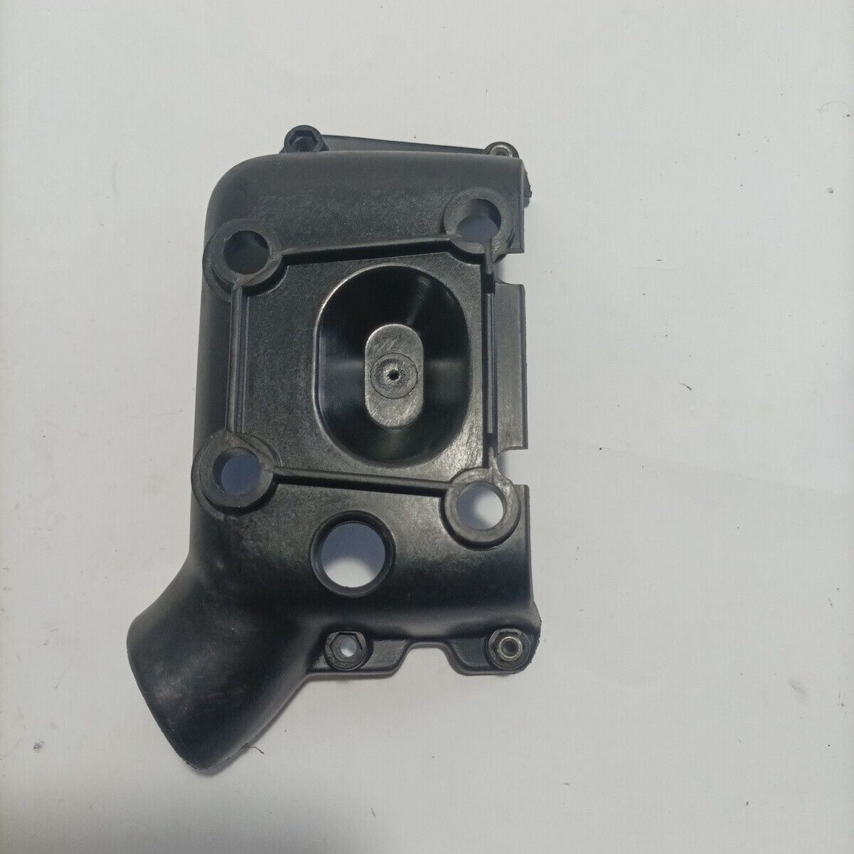 Ricambio usato DECESPUGLIATORE EFCO oleo mac KING 26 STAFFA SERBATOIO carburante