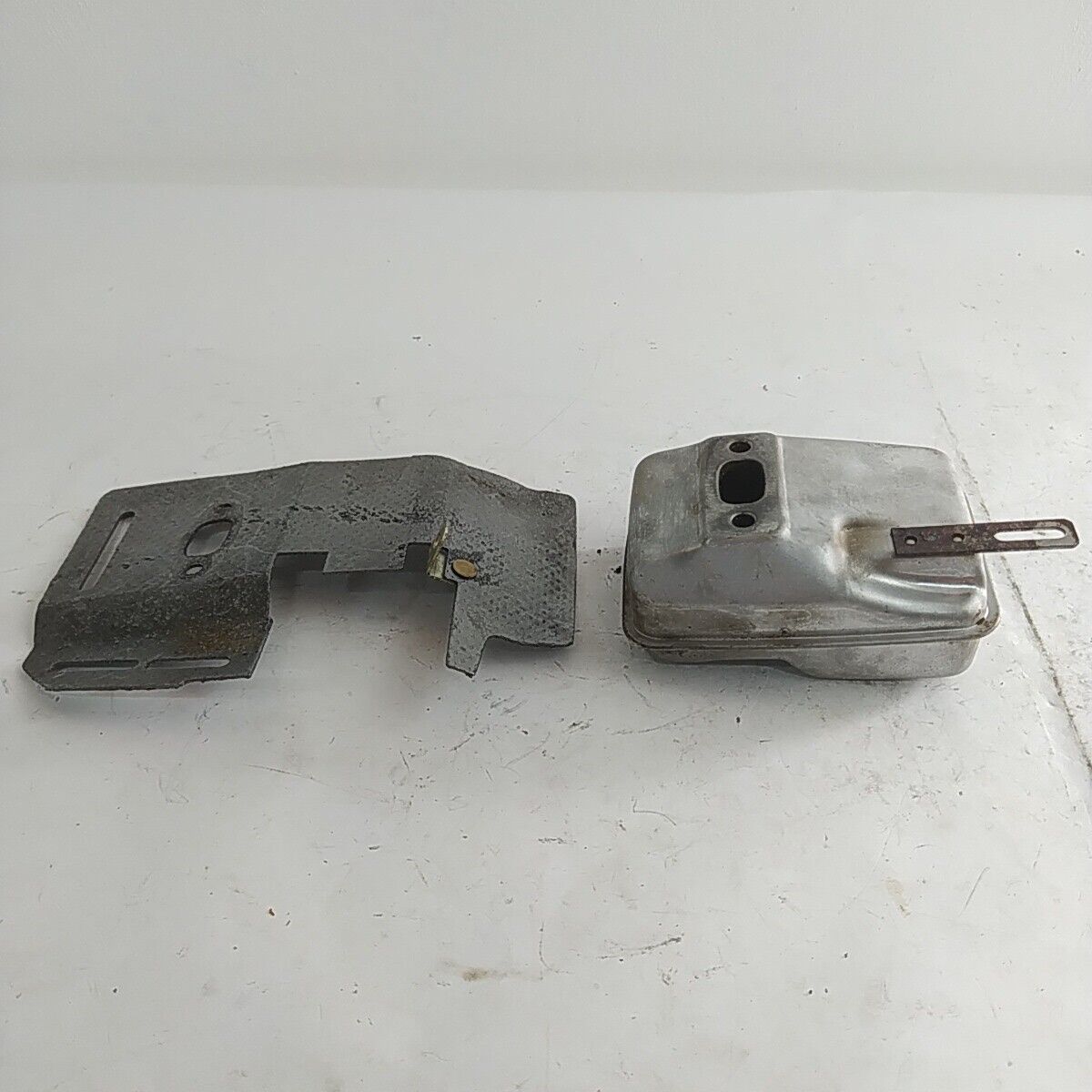 Ricambio MARMITTA SILENZIATORE scarico usato per decespugliatore MARUYAMA 420 42