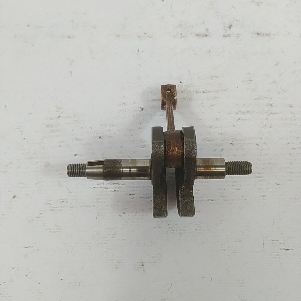 ricambio ALBERO MOTORE originale usato per decespugliatore KAWASAKI TD 33