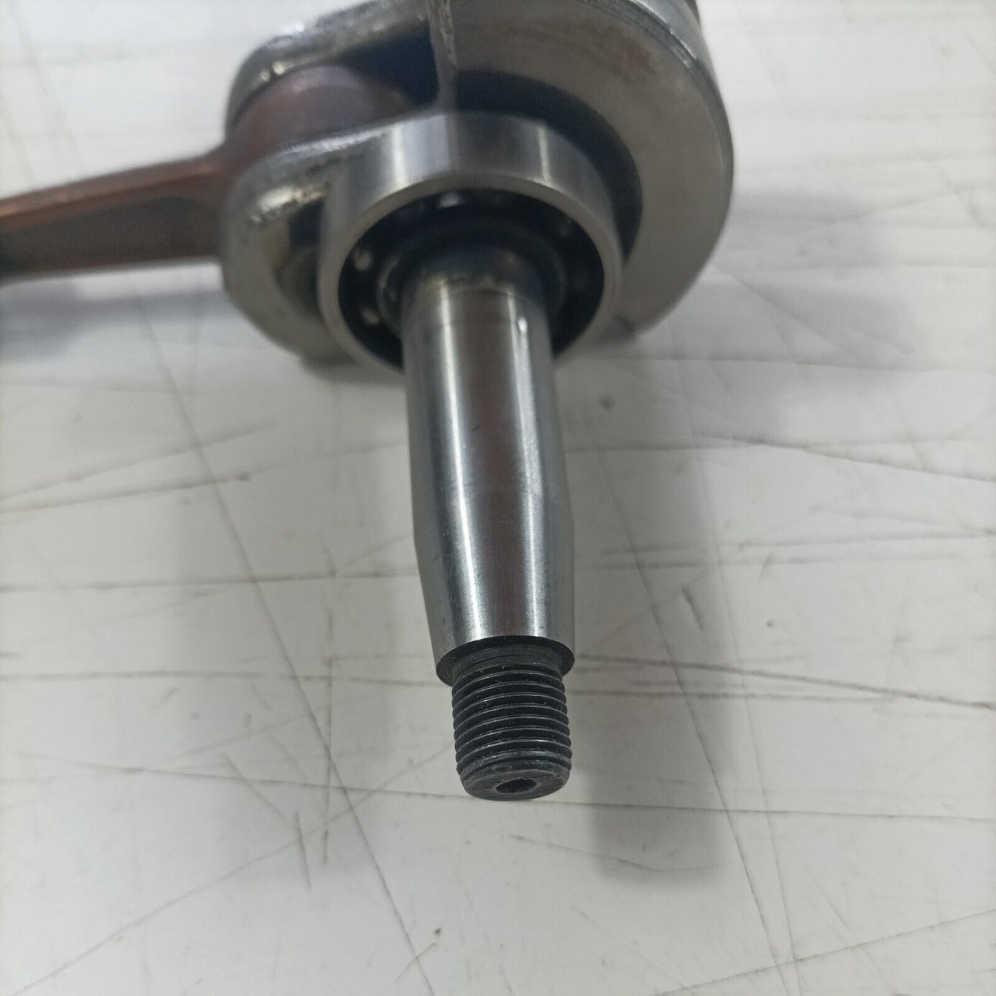 MOTOSEGA OLEOMAC OM 251 ALBERO MOTORE CON DOPPIO FILETTO ricambi usati
