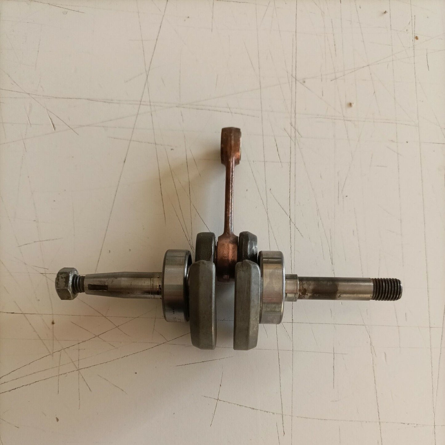 ricambio usato ALBERO MOTORE ORIGINALE PER MOTOSEGA CASTOR ALPINA  45